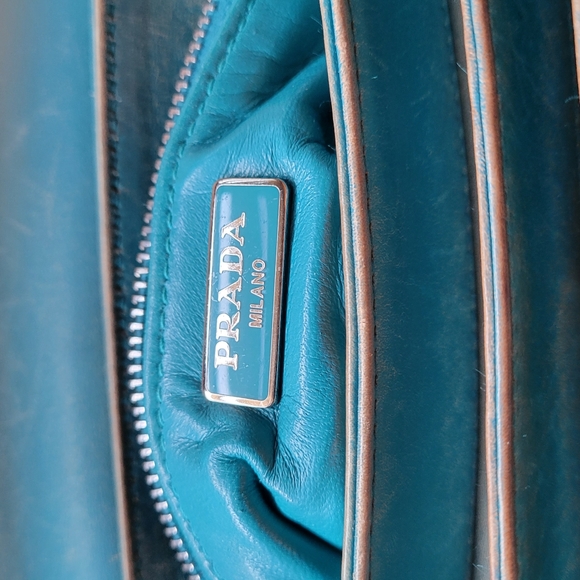 Handbag - Picture 3 of 7